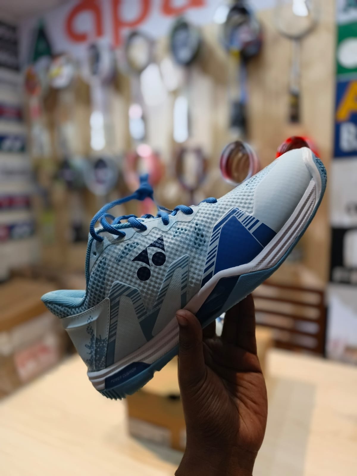 YONEX POWER CUSHION ECLIPSION Z WIDE