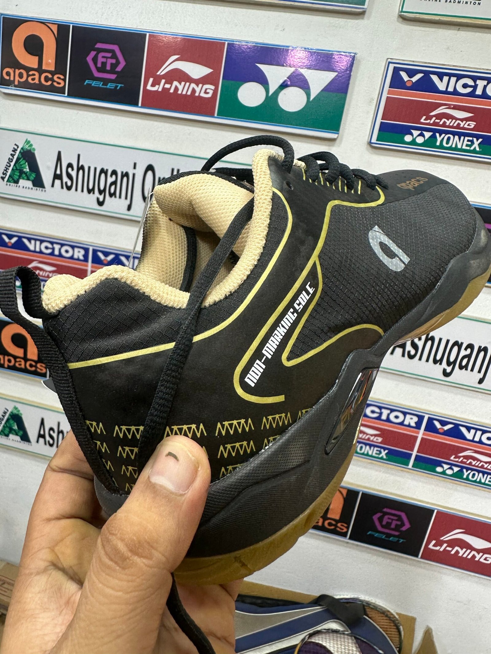 APACS PRO 800 ORIGINAL BADMINTON SHOES – BEST PRICE IN BANGLADESH