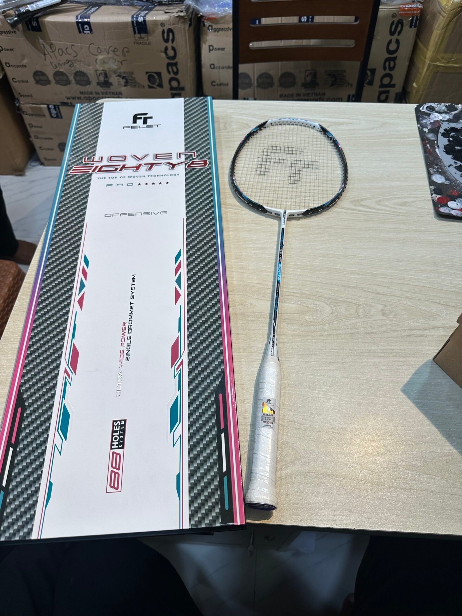 FELET WOVEN EIGHTY 8 PRO WHITE BLACK PROFESSIONAL RACKET WITH BOX