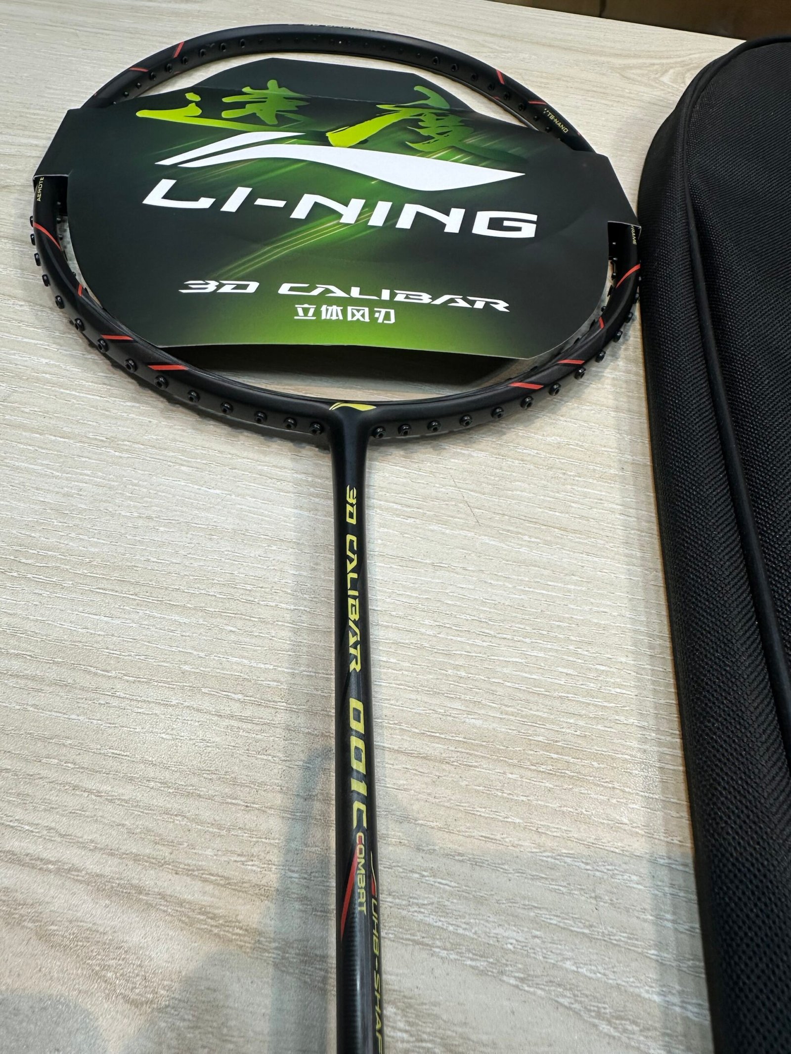Li-Ning 3D Caliber 001c Badminton Racket. PROFESSIONAL